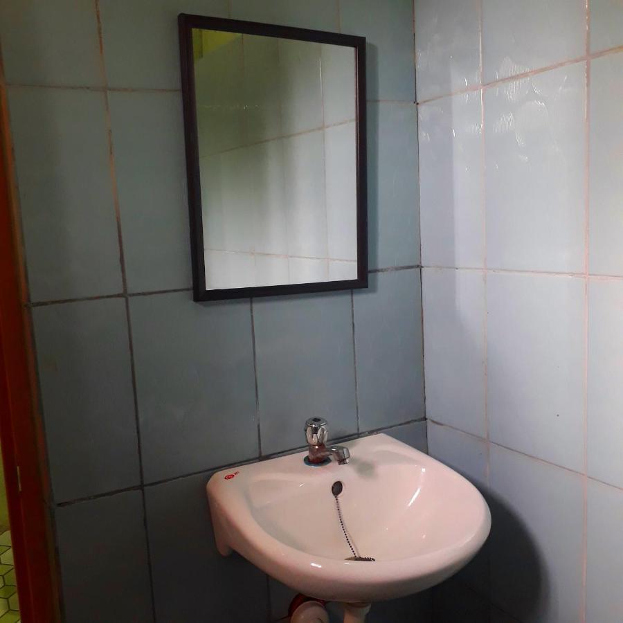 Archie'S Budget Room Rental San Vicente  Bagian luar foto